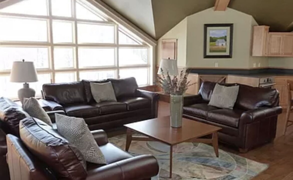Photo of Livingroom in Central Vermont- Killington