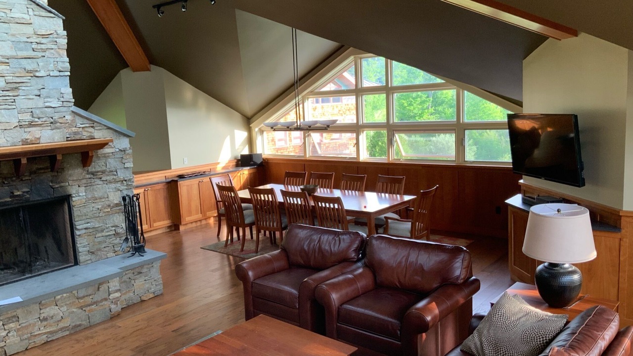 Photo of Livingroom in Central Vermont- Killington