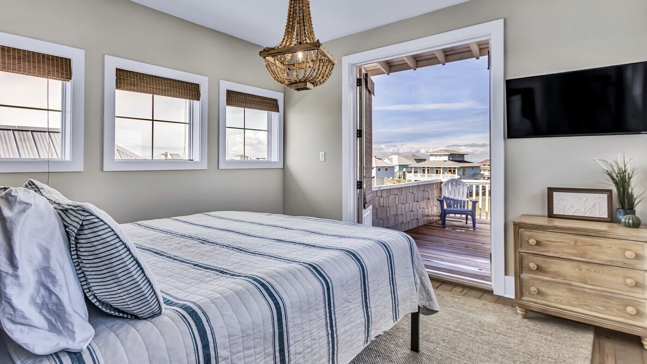 Photo of Bedroom in Galveston