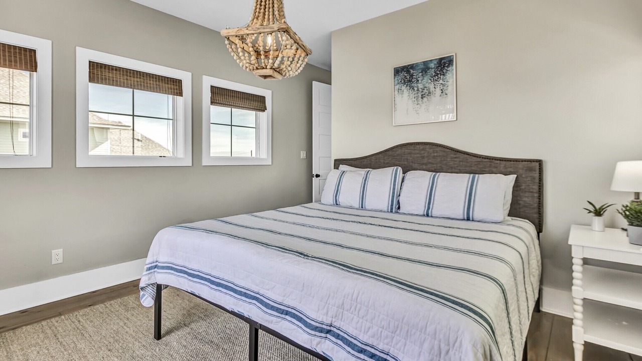 Photo of Bedroom in Galveston