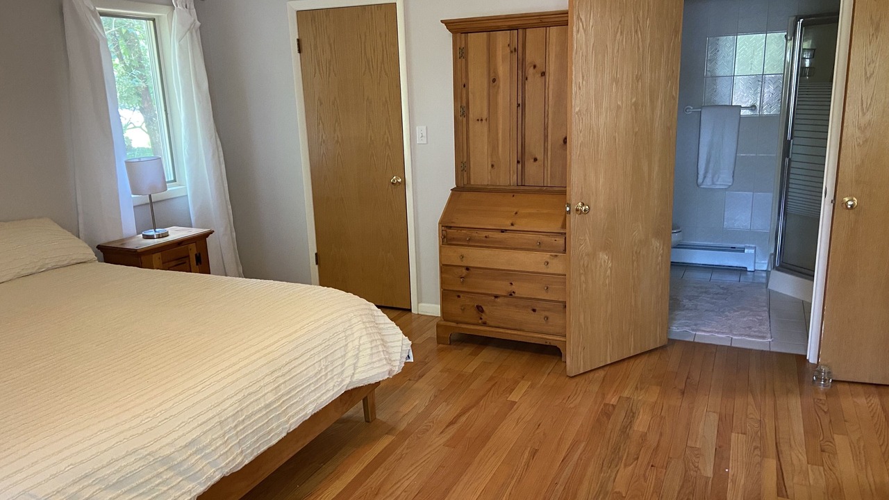 Photo of Bedroom in Culloden Shores
