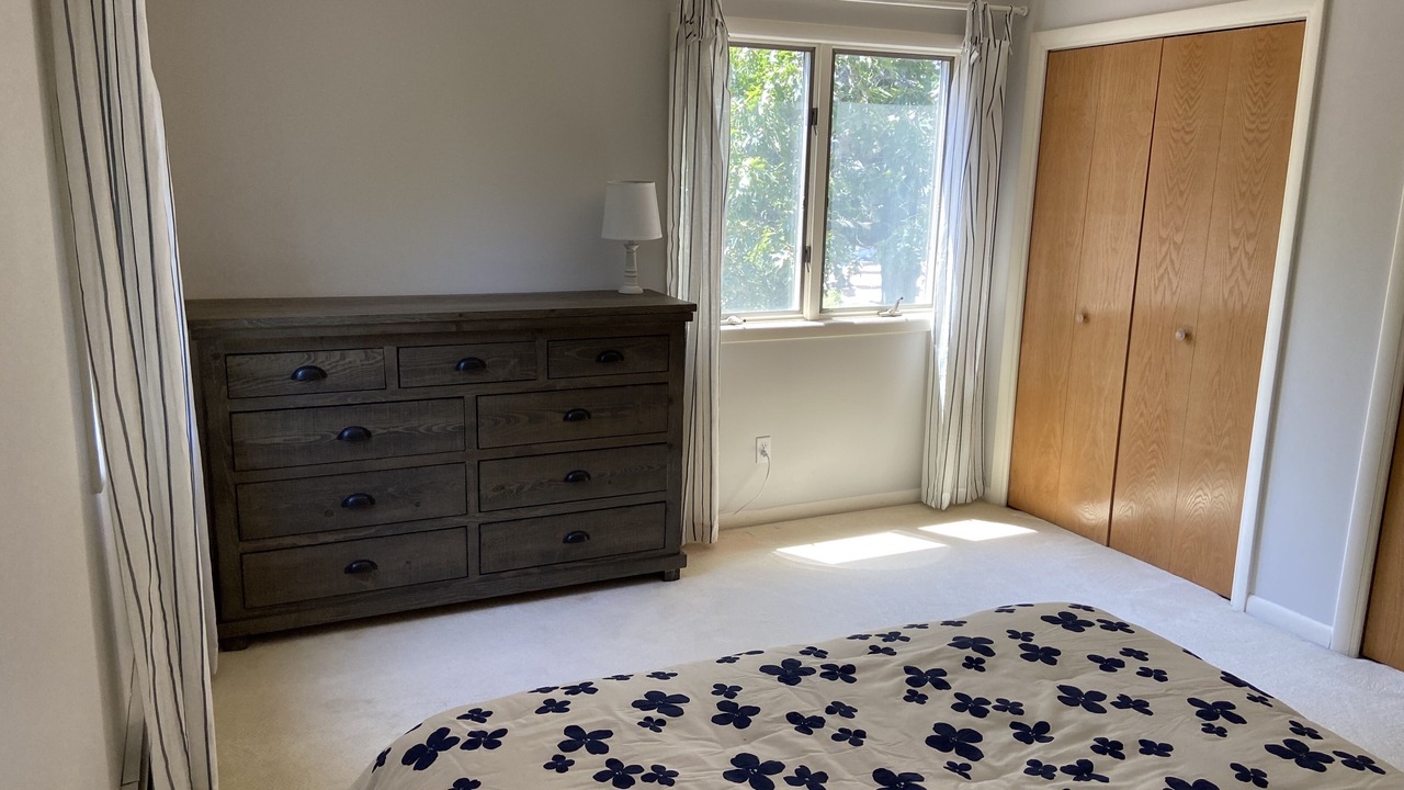 Photo of Bedroom in Culloden Shores