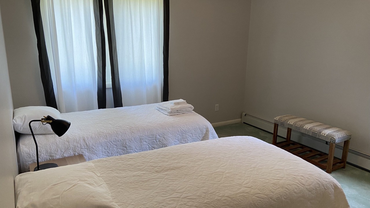 Photo of Bedroom in Culloden Shores