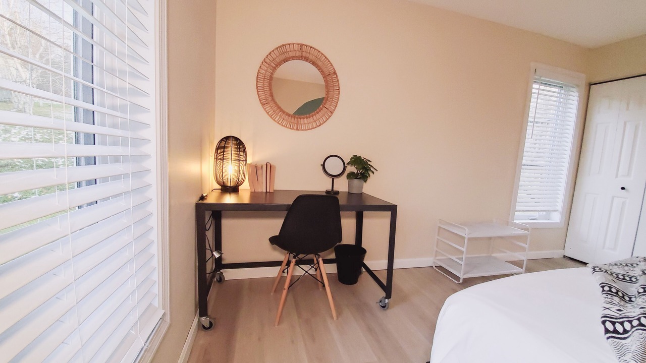 Photo of Bedroom in East Burke