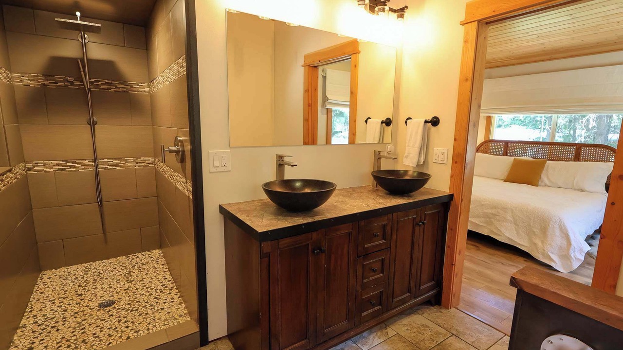 Photo of Bathroom in Mazama