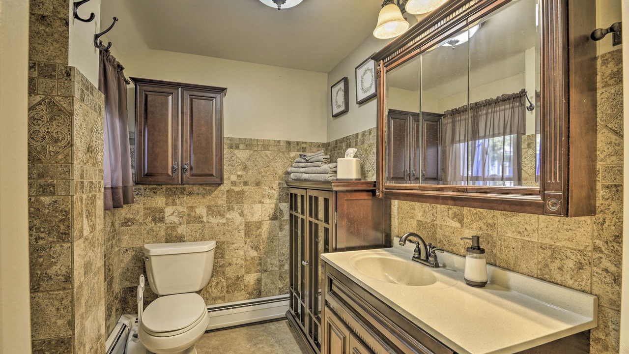 Photo of Bathroom in Burdett