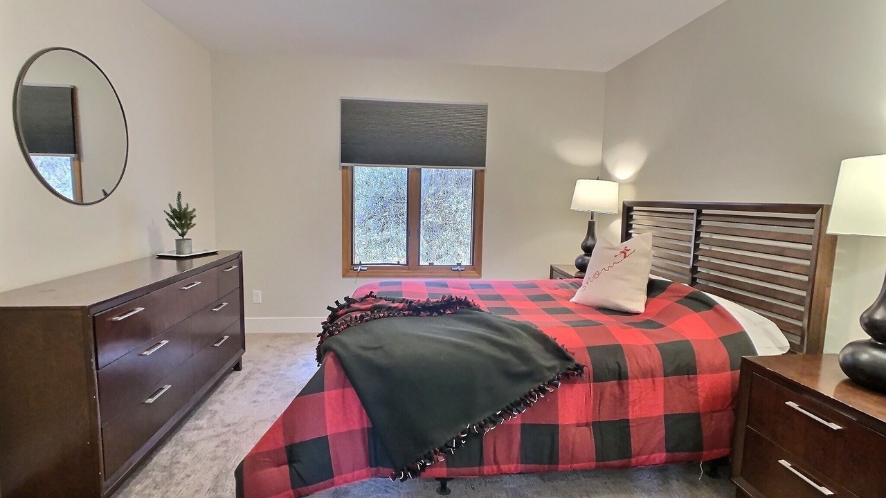 Photo of Bedroom in Great Valley
