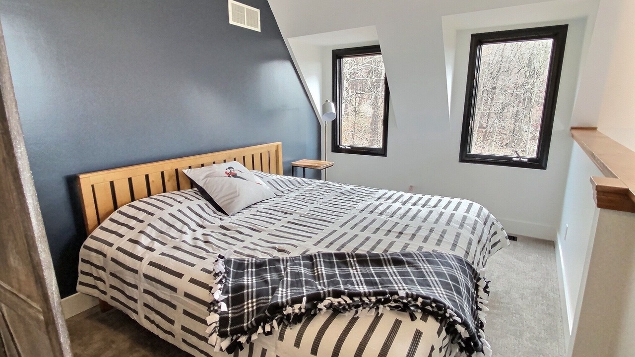 Photo of Bedroom in Great Valley