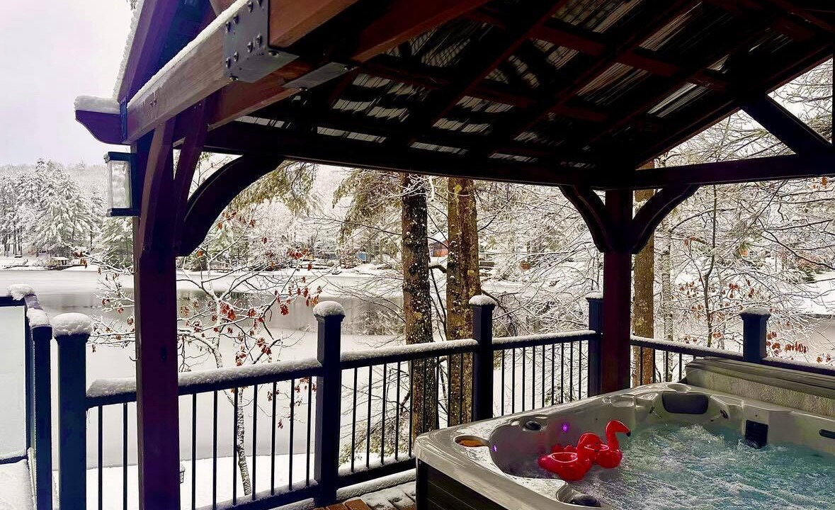 Photo of Outdoor in East Wakefield