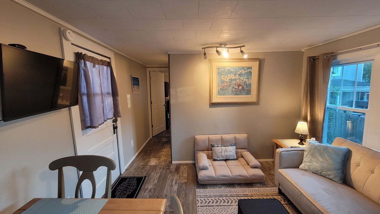 Photo of Livingroom in Mount Airy