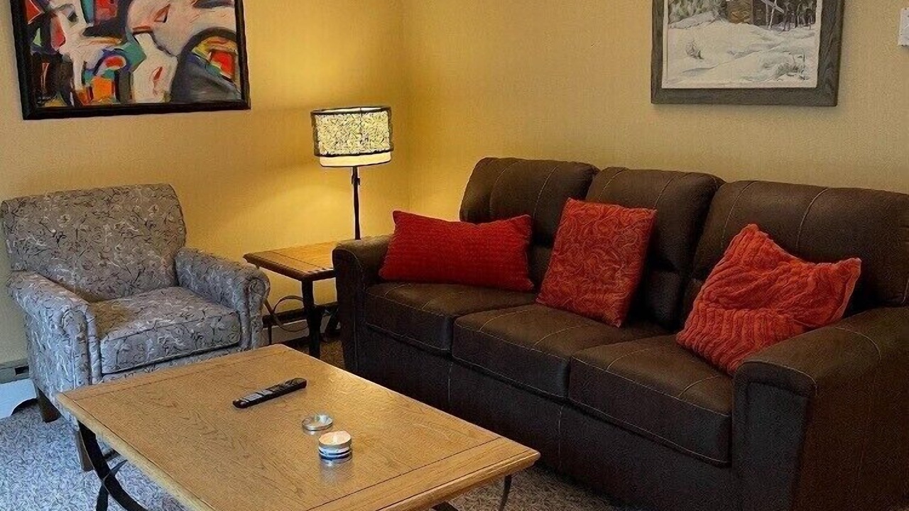 Photo of Livingroom in North Troy