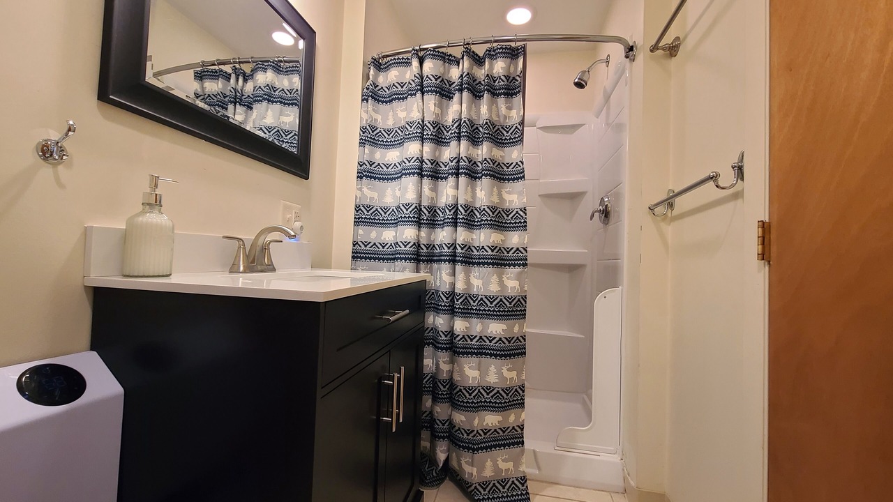 Photo of Bathroom in Campton