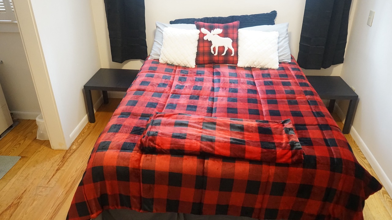 Photo of Bedroom in Campton