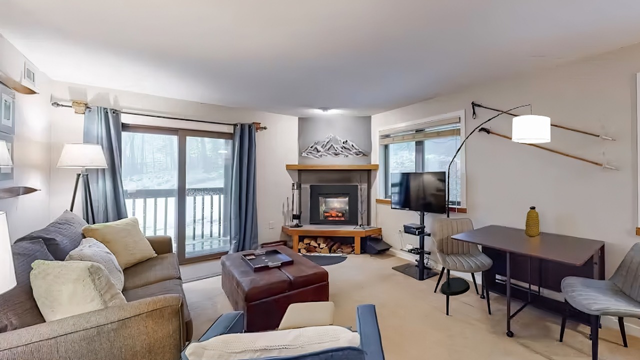 Photo of Livingroom in Ludlow