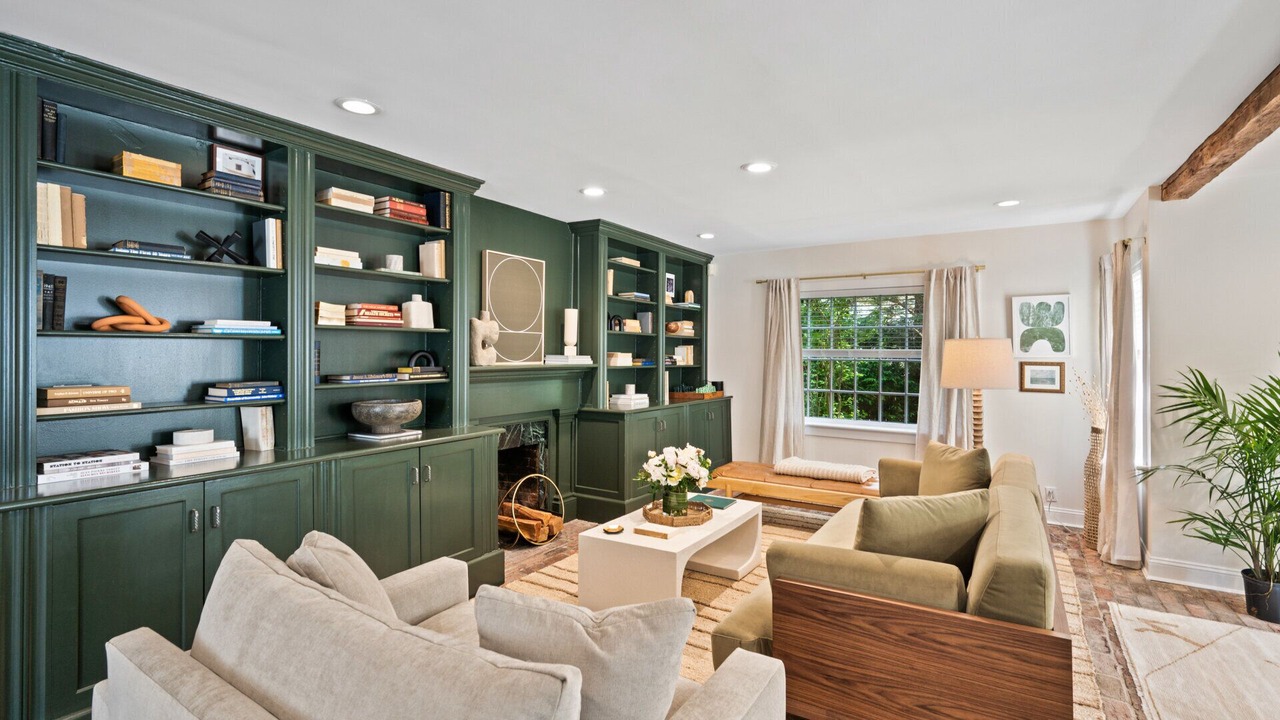 Photo of Livingroom in Southampton