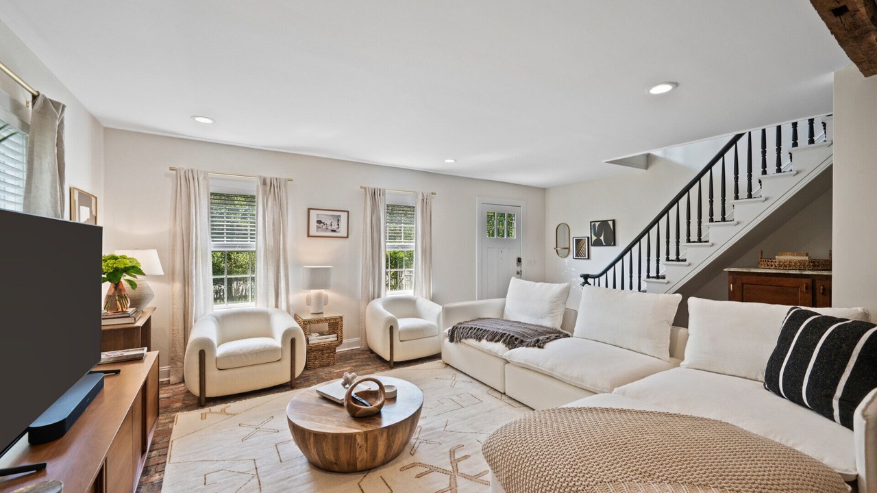 Photo of Livingroom in Southampton