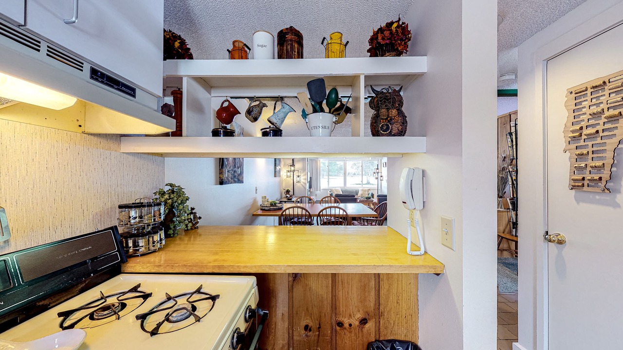 Photo of Kitchen in Stowe Area