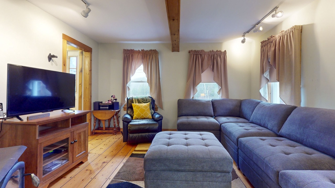 Photo of Livingroom in Mount Holly