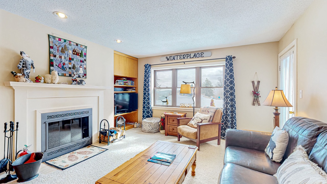 Photo of Livingroom in Ludlow