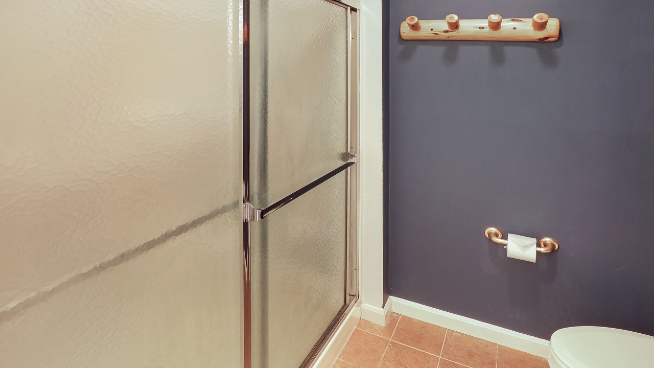 Photo of Bathroom in Thornton