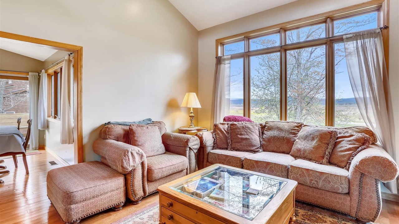 Photo of Livingroom in Timberline