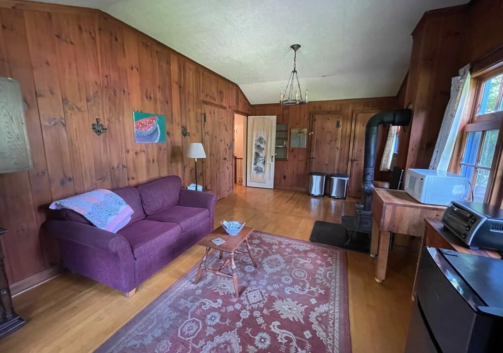 Photo of Livingroom in Keene