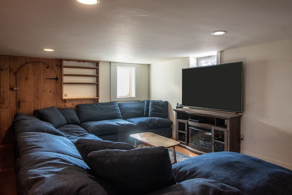 Photo of Livingroom in South Londonderry