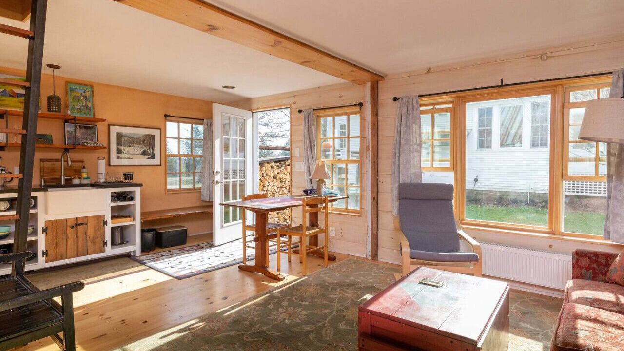 Photo of Livingroom in Montpelier