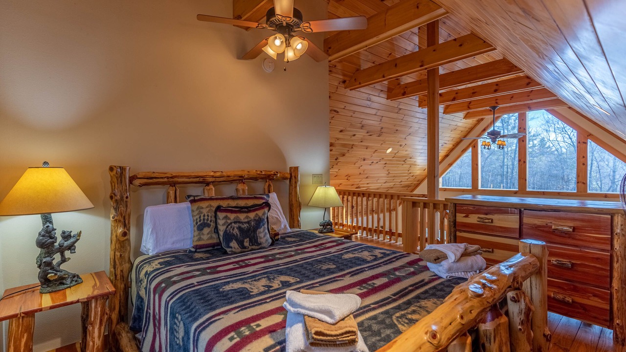 Photo of Bedroom in Linville Falls