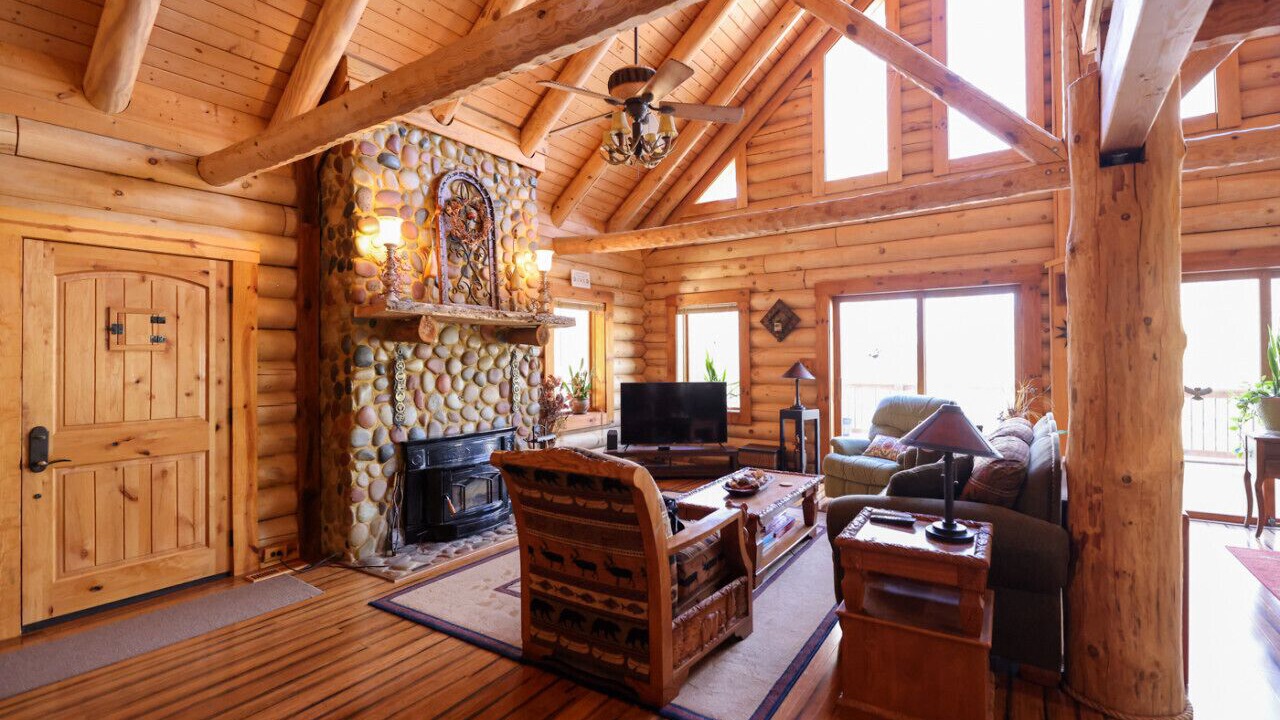 Photo of Livingroom in Stonehouse