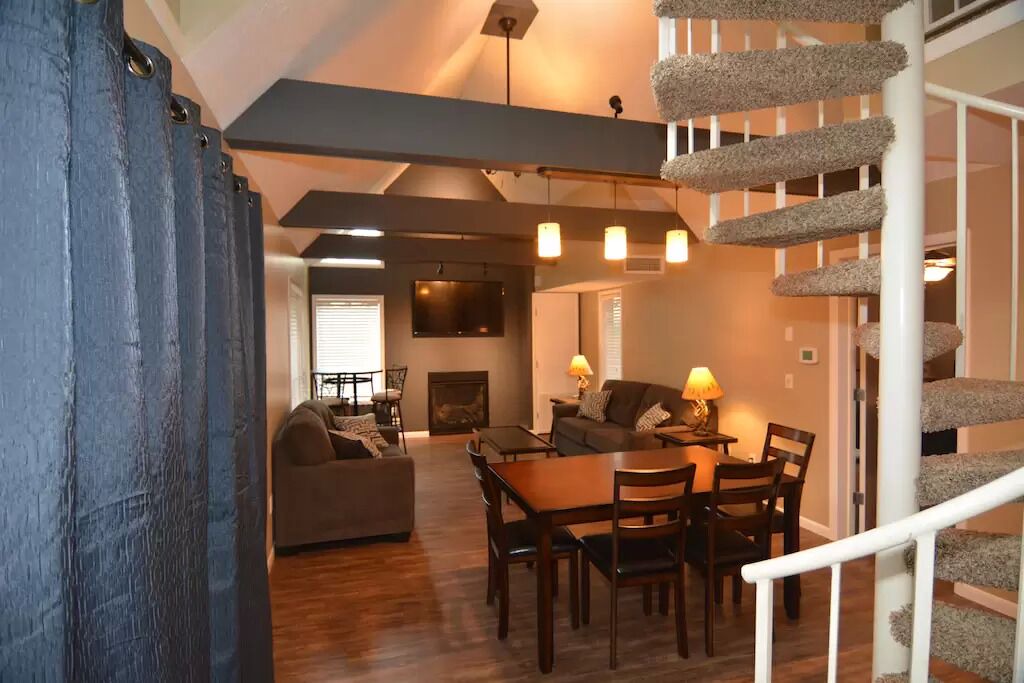 Photo of Livingroom in Clymer
