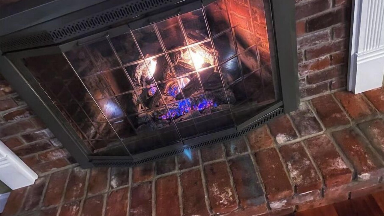 Photo of Livingroom in Belmont