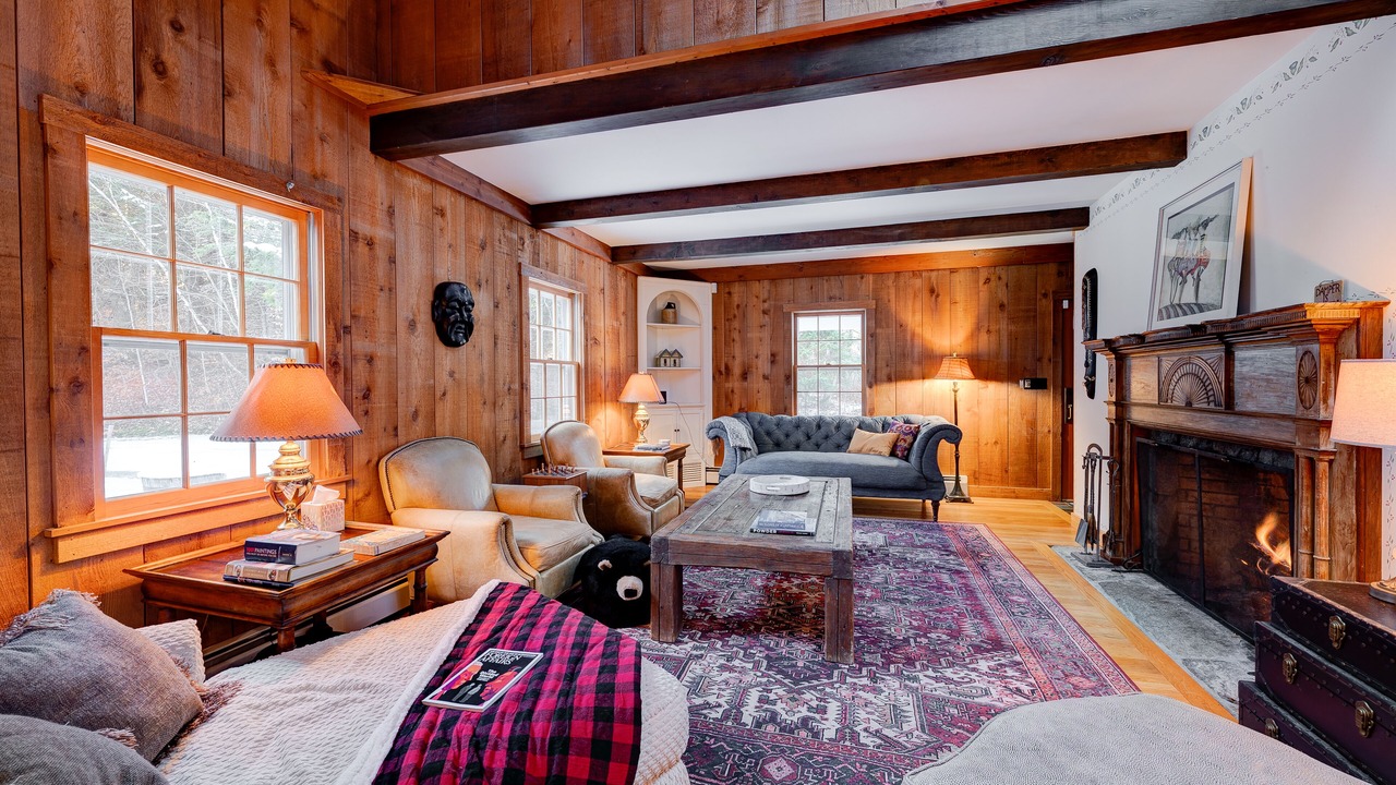 Photo of Livingroom in Plymouth