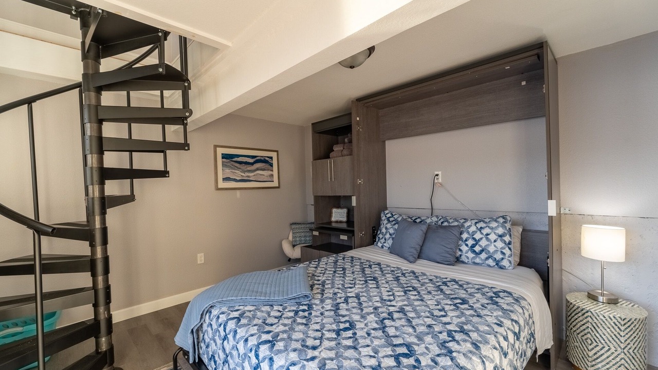 Photo of Bedroom in Alton Bay