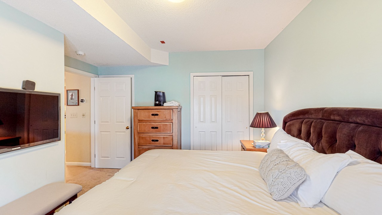 Photo of Bedroom in Ludlow