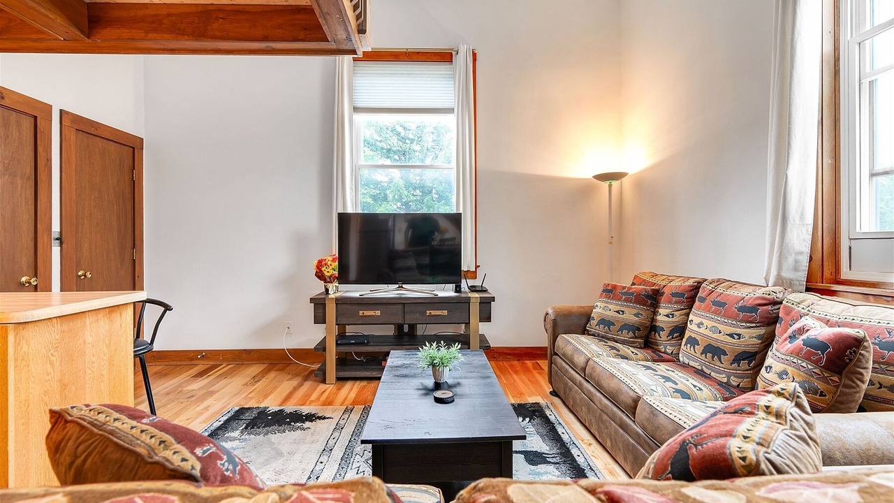Photo of Livingroom in Bethel