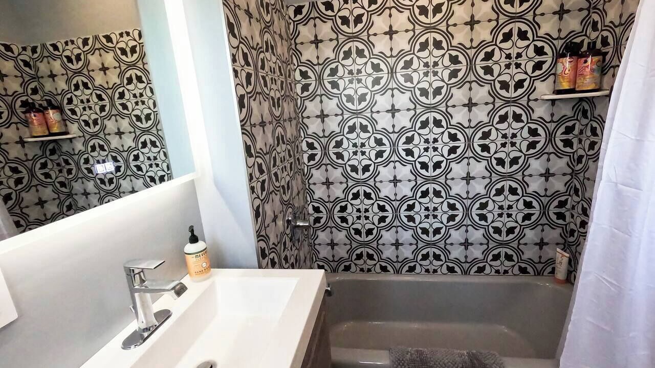 Photo of Bathroom in Old North End