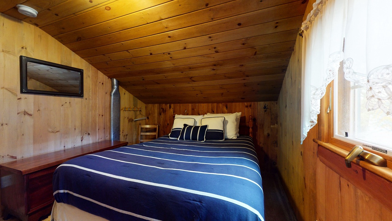Photo of Bedroom in The Bays