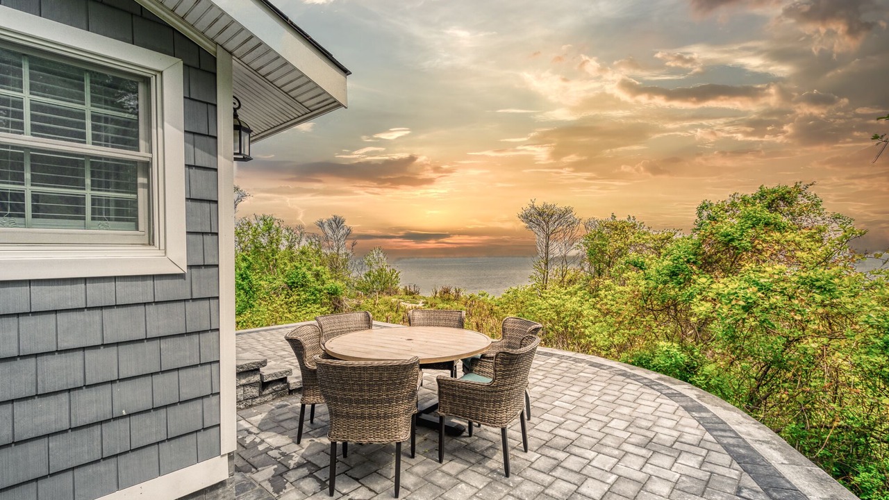 Photo of Outdoor in Baiting Hollow