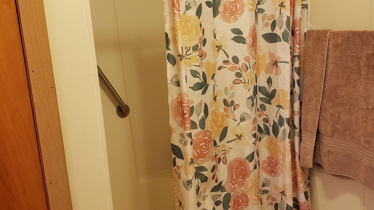 Photo of Bathroom in Crellin
