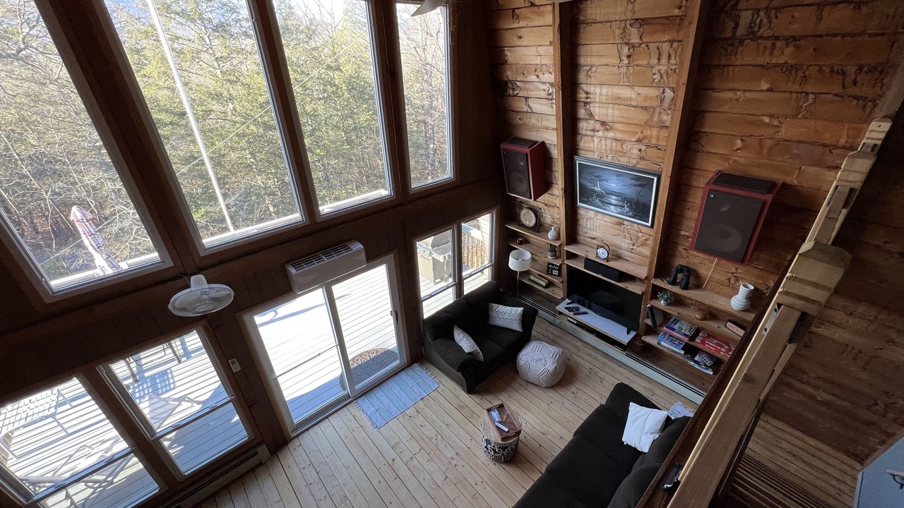 Photo of Bedroom in Saugerties