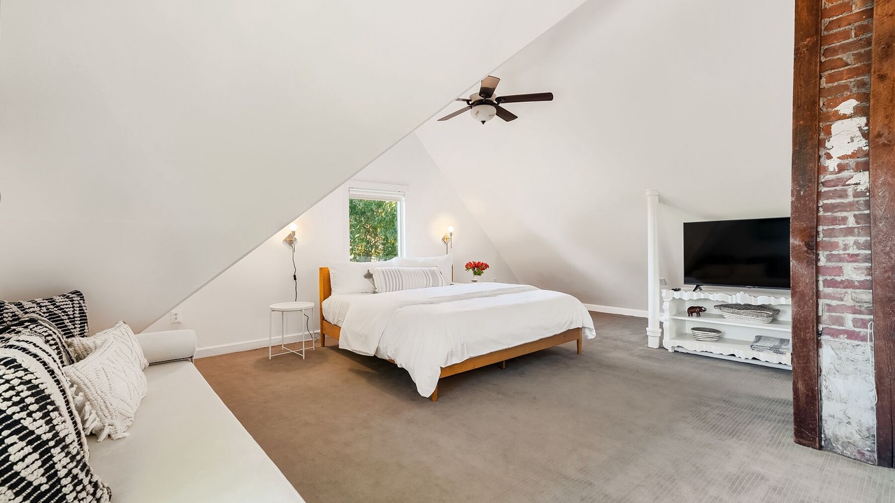 Photo of Bedroom in Dobbs Ferry