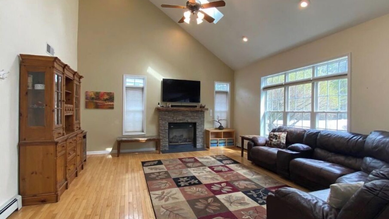 Photo of Livingroom in Ballston Spa