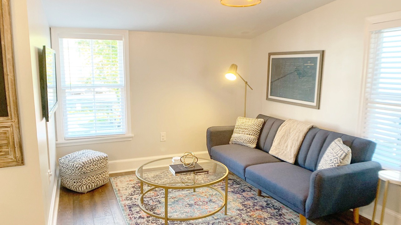 Photo of Livingroom in Shepherdstown