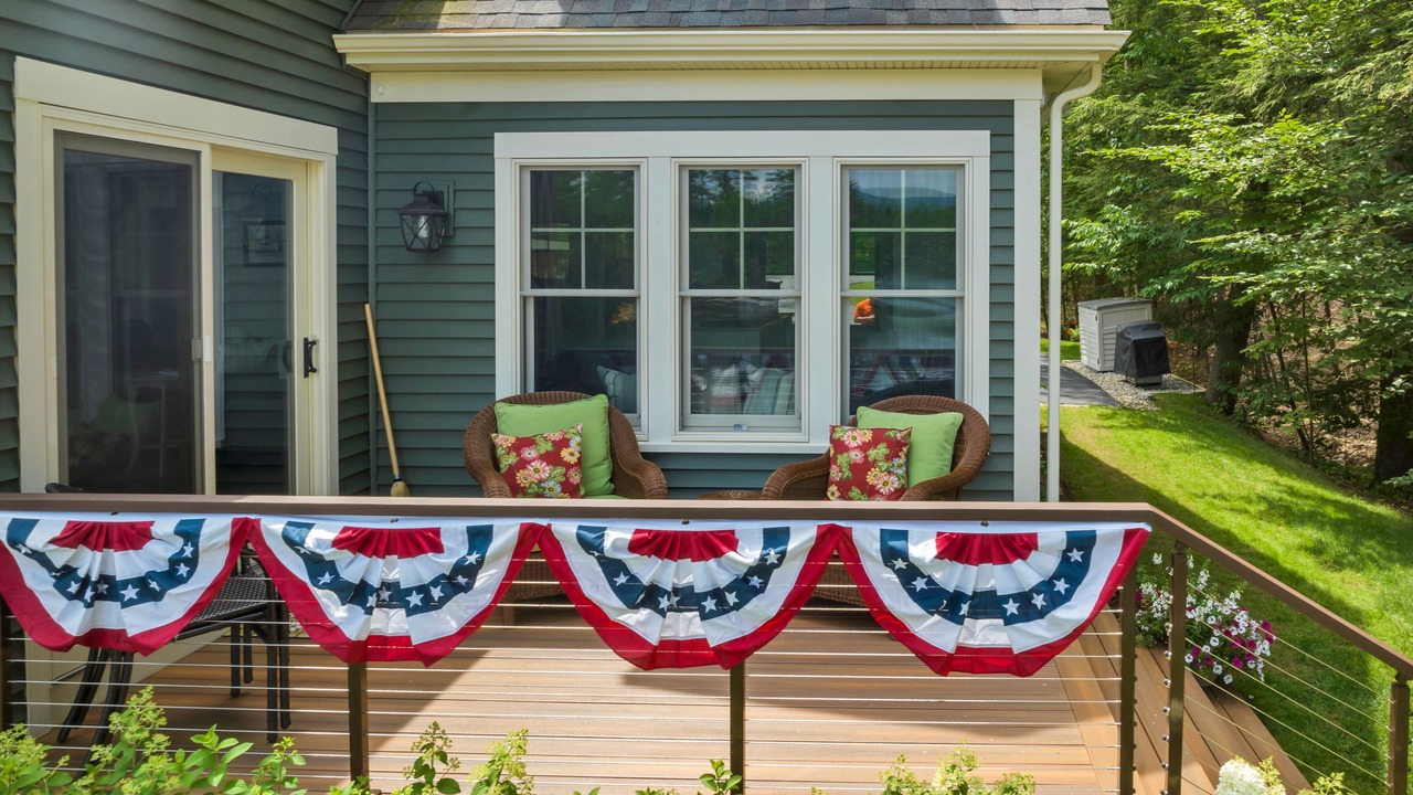 Photo of Patio Balcony in Moultonborough