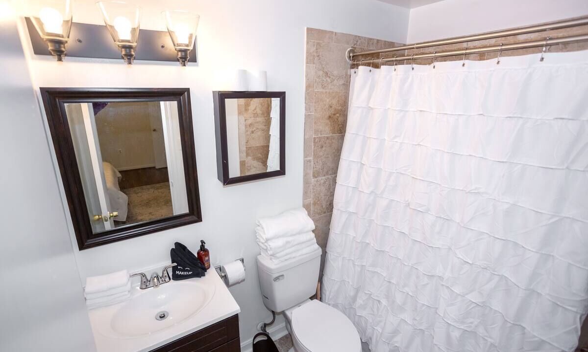 Photo of Bathroom in Burtonsville