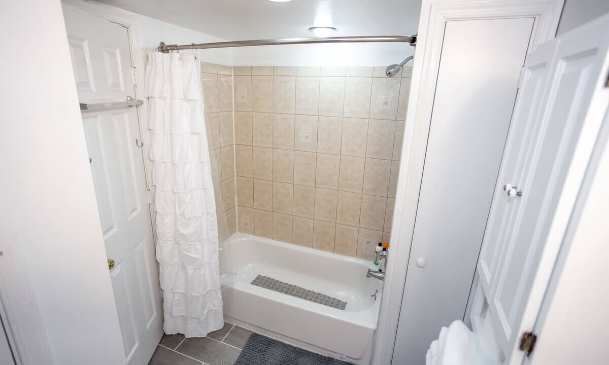 Photo of Bathroom in Burtonsville