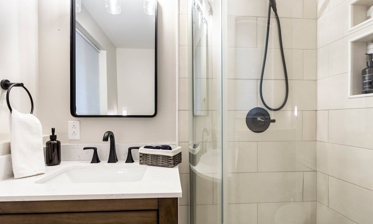 Photo of Bathroom in Geyser Crest