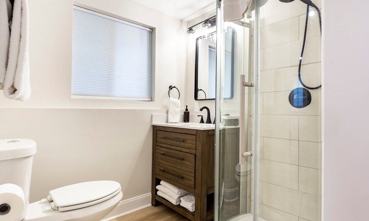 Photo of Bathroom in Geyser Crest