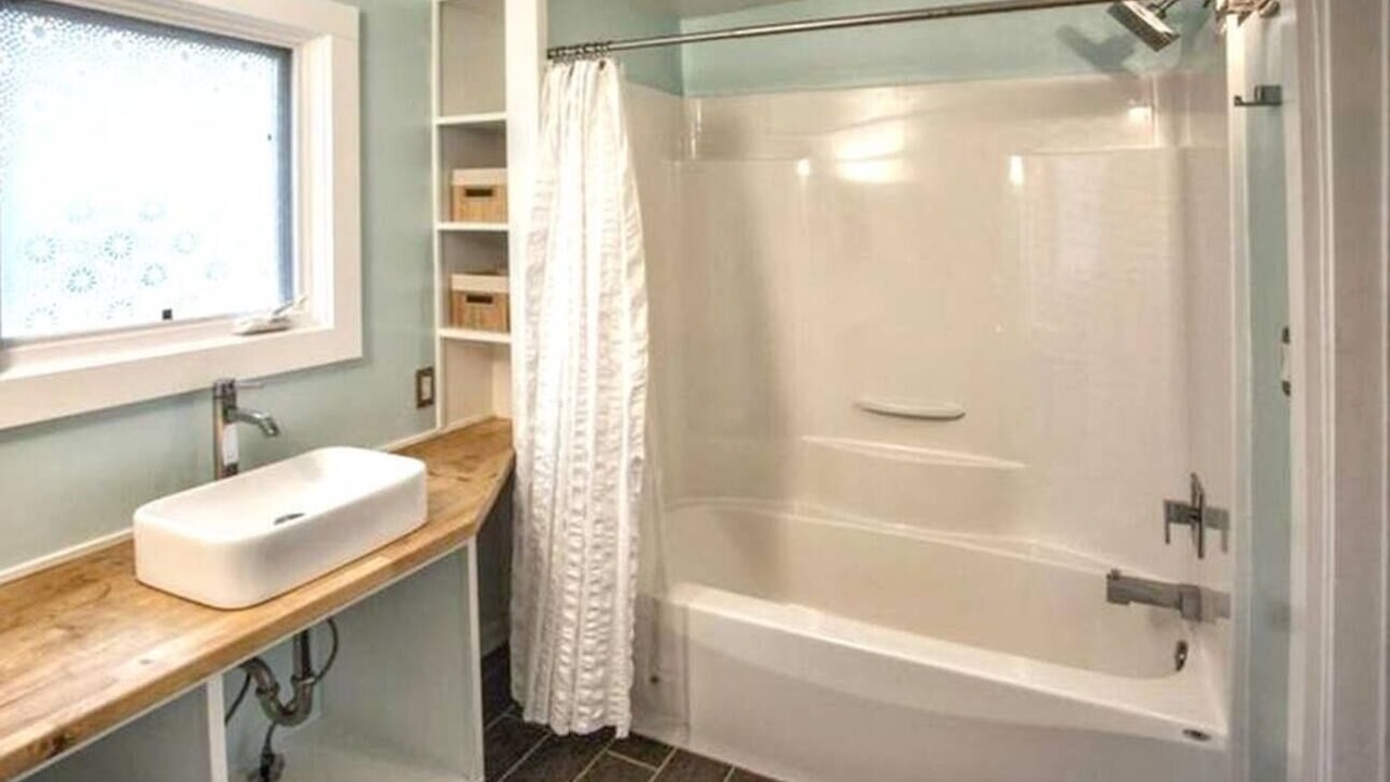 Photo of Bathroom in Harpers Ferry